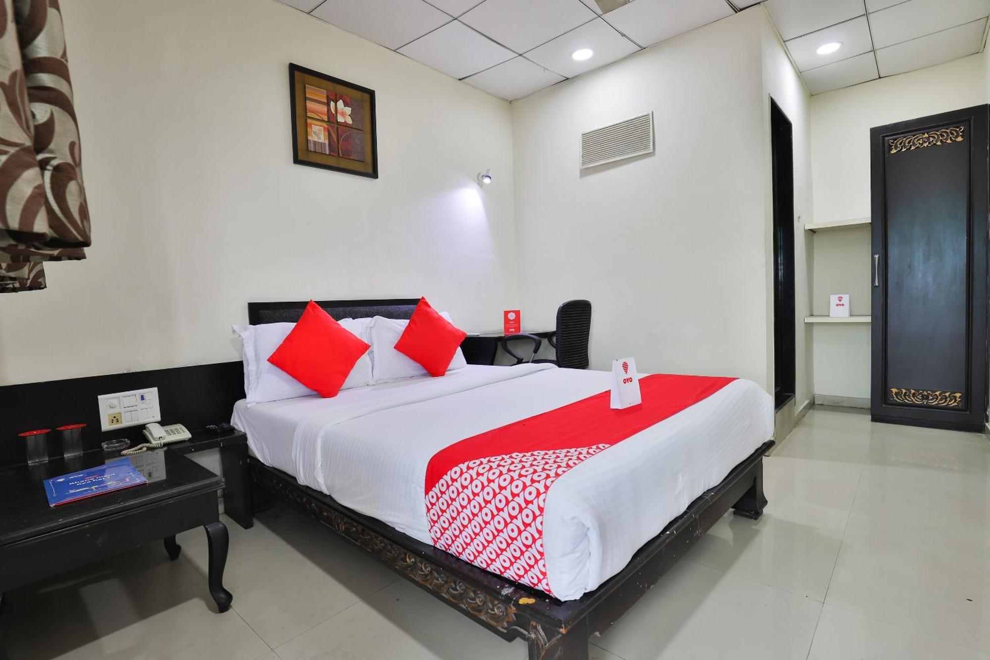 Hotel O Lotus Residency Даман Екстериор снимка